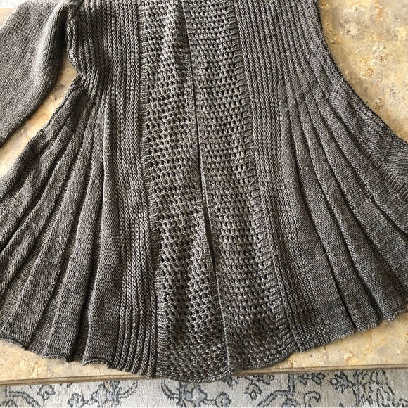 Women’s NWOT tags Cardigan Sweater Coat with Beautiful Knit Patterns SIZE L - Picture 9 of 9